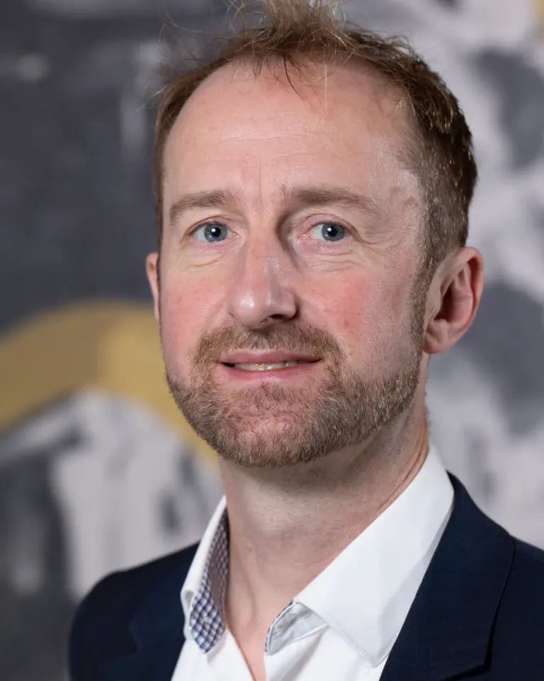 Portrait of Alisdair Clements