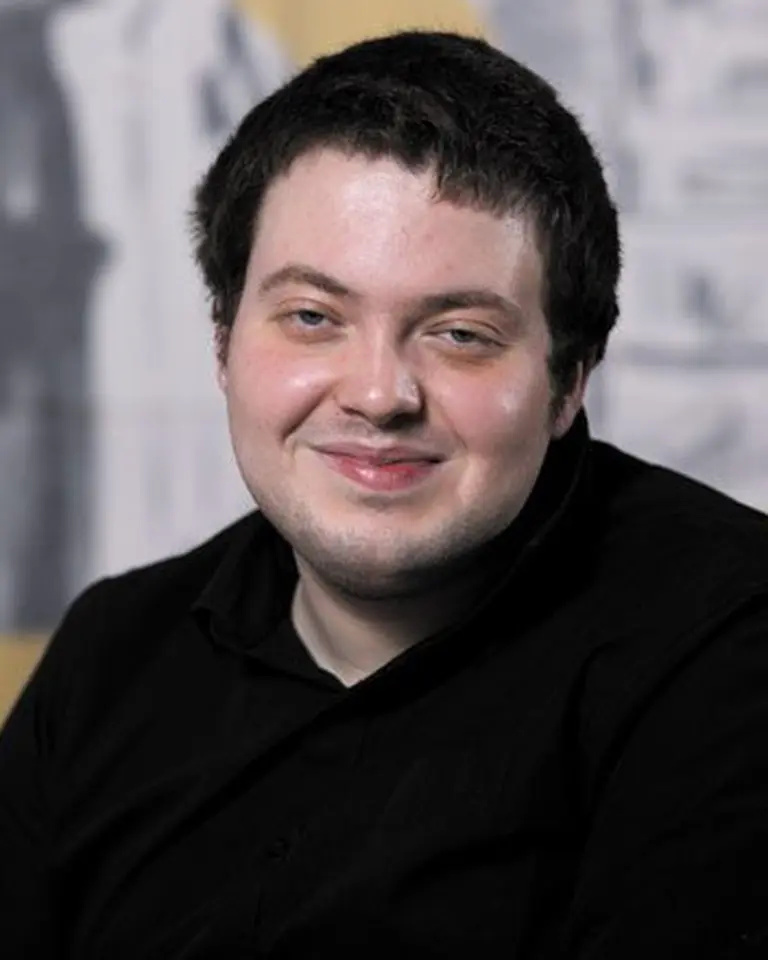 Portrait of Dylan Cummings